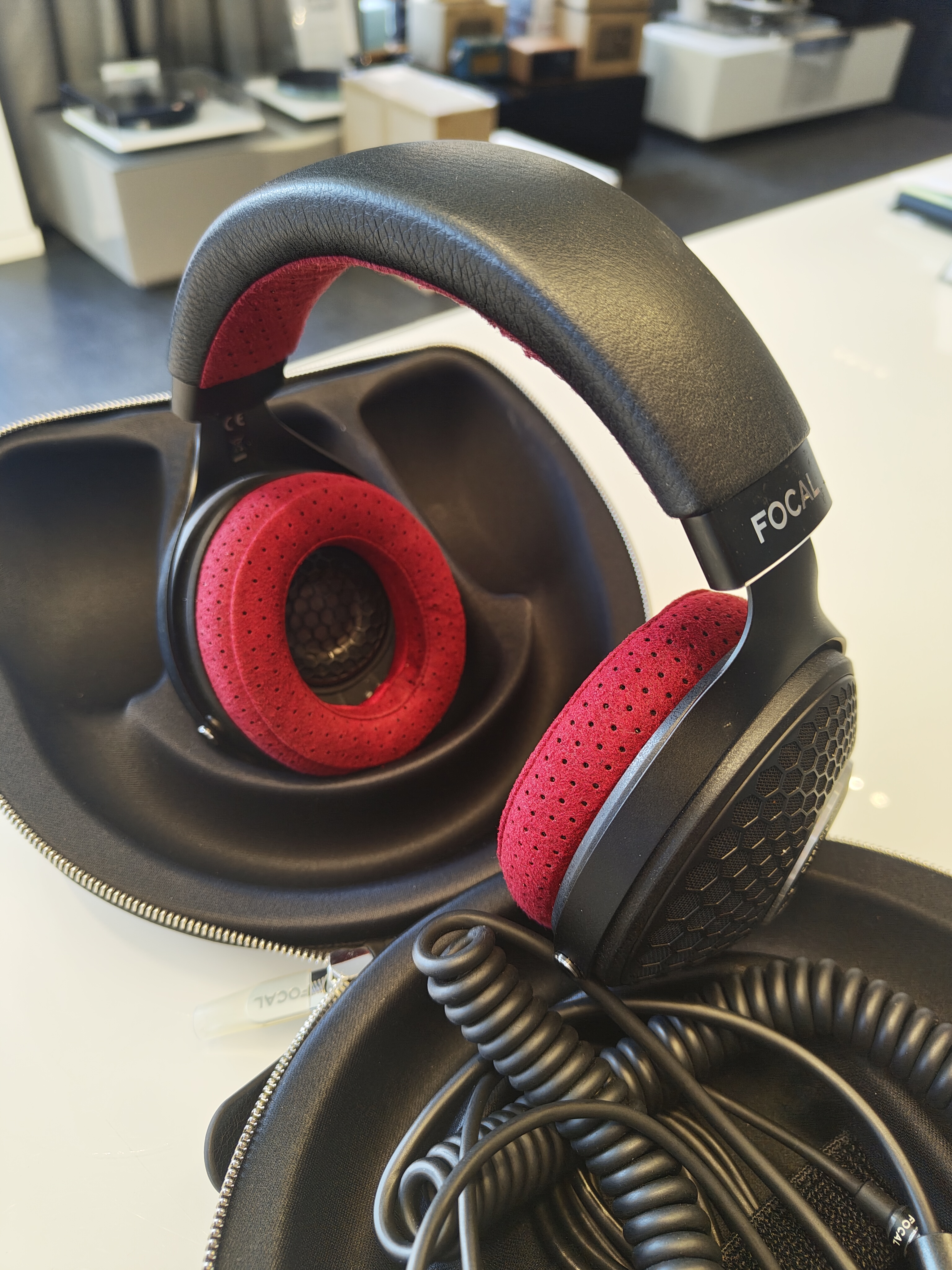 Focal Clear MG Professional (80)