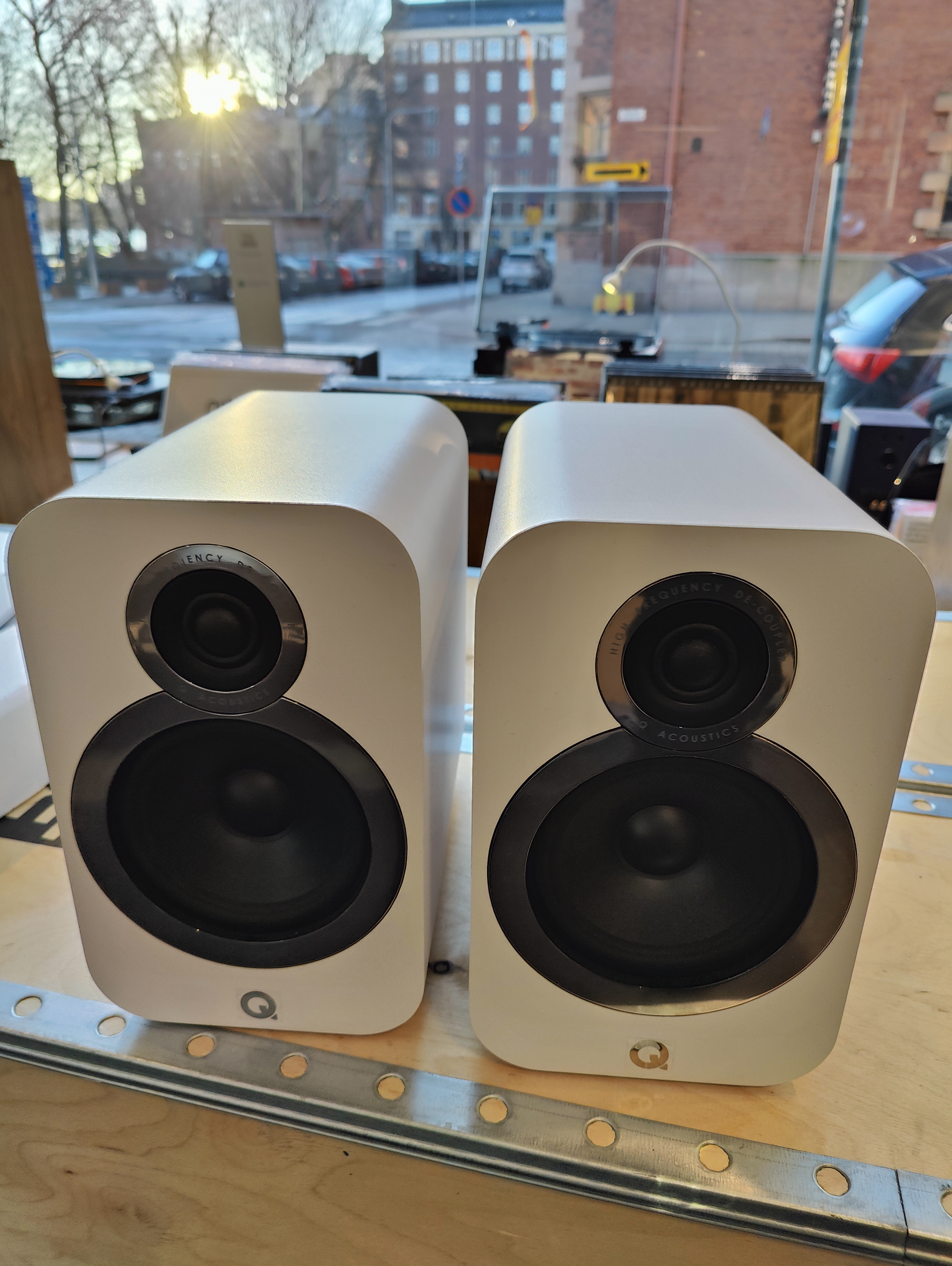 Q Acoustics 3020i (80)